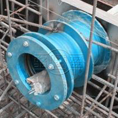 防水套管的填充材質和操作