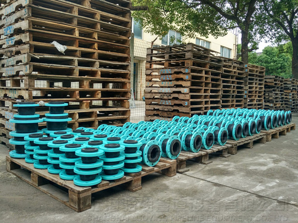 怎么防止法蘭式橡膠接頭漏水？