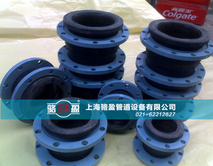 安裝橡膠接頭時更需要注意